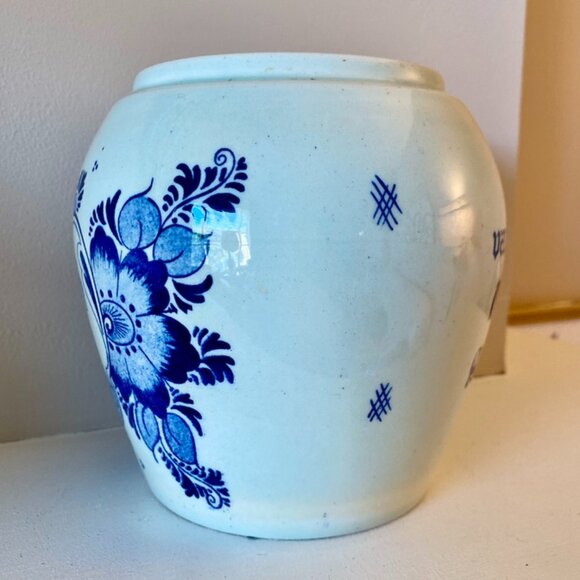 Delft van Rossem's Toeback Anno 1750 Vintage Tobacco Jar - Picture 4 of 6